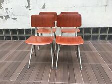 4 chaises estampillées « Result » par Friso Kramer pour Ahrend de Cirkel 1970/73