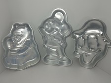 Lot of 3 Vintage Wilton Disney Cake Pans, Molds, Mickey, Donald, Winnie the Pooh