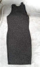 Robe de fête noire a  paillettes H&M taille 38