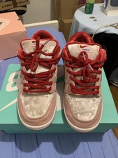 nike sb dunk low strangelove