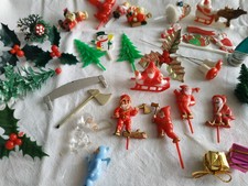 SUJETS4 / PICS de NOËL -Lot de 30 pièces -  Décoration pour bûches de NOEL -