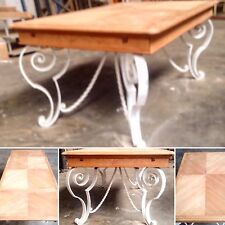 table de salle à manger piétement fer forgé dessus en merisier brut .XX siècle.