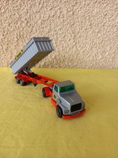 camion ancien ford avec benne basculante