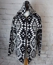 Vintage Monochrome Noir Blanc Géométrique Cardigan à capuche Tribal 10 S Small