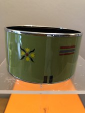 Bracelet émail Hermès    Taille 7 cm / 3,80cm   Excellent État. NEW 