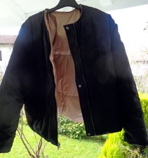 Blouson femme réversible couleur rose poudrée brillant et noire, taille 48