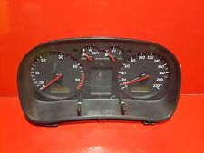 VOLKSWAGEN GOLF 4 BORA TDI COMPTEUR KILOMETRIQUE VITESSE REF 1J0919861B
