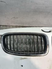 Grille de calandre gauche BMW SERIE 3 F30/F80 PHASE 1   /R:49151254