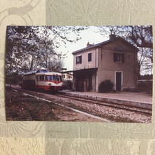 Tirage Photo d’après Diapo- X4200 en gare de  Robion (84) en 1984