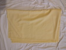 Coupon tissu tergal jaune 90x120 cm