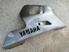 Carenage sabot droit YAMAHA 600 YZF R6 1999 2000 2001 2002