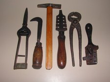 LOT DE 6 ANCIENS OUTILS DIVERS FONCTIONNELS ( Spécial décoration )