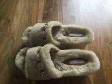 sabots femme beige en bois avec de la fourrure très confortable 