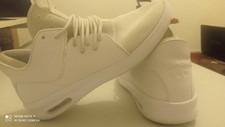 Chaussures homme JORDAN Blanche taille 45