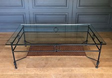 TABLE BASSE FERRONNERIE PLATEAUX EN VERRE ROTIN METAL NOIR LAQUE 1980 L1847
