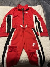 jogging nike enfants M 137/147 