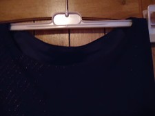  ROBE LONGUE NOIRE FILS ARGENTES EN BIAIS.TAILLE 38.