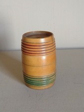 Petit tonneau contenant des dés à jouer, jeu, bois tourné, objet vintage