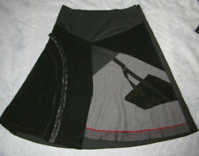 TRES BELLE JUPE GRISE ET NOIRE LEWINGER TAILLE 44 EN TRES BON ETAT