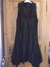 NESLAY gilet sans manches TU  (voir dimensions )