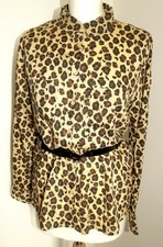 chemisier T38/40 imprimé léopard avec ceinture vinyl noire incluse 73/