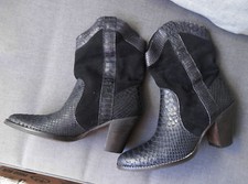 Boots bottines santiags 100% Cuir daim noir et effet pyton T 37 Parfait état 