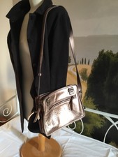 Sac cuir PAUL MARIUS mordoré clair en très bon état.