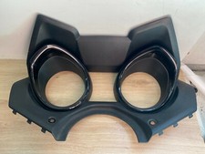 un entourage carenage avant de compteur yamaha 530 tmax t-max 2017 2018 2019