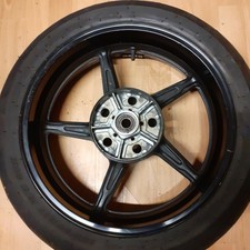 jante arrière Suzuki 650 Gladius de 2012