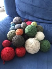 Gros lot de pelotes de laines. 2Kg ! Anny Blatt Bouton D’Or Bergère De France