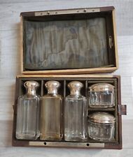 Coffret de voyage métal argenté monogramme 19 e Nécessaire de Toilette PELLUET