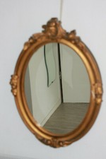 Miroir en bois stuc doré  ancien ,décor fleuri 19 eme 55 x 19 cm