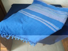 Couvre lit ou jeté de canapé rayé bleu, foutas, hammam 