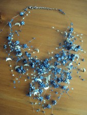 COLLIER FANTAISIE tour de cou  etoiles et lunes 