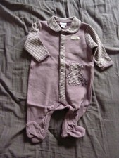 Neuf Marque"P'TI BISOU" bébé,fille pyjama grenouillère 1mois violet mauve