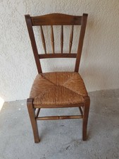 10 chaises salle a manger bois,4 ont jamais servies, ( Prix à débattre )