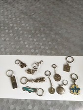 Lot de dix anciens portes clés de collections en fer ( divers ) 