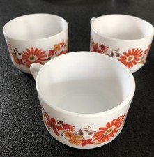 VINTAGE ARCOPAL - 3 tasses à Café Modèle flore Vintage (no lotus Mobil)