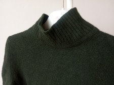 Pull femme Stefanel crop top vert taille 34-36 idéal pour l'hiver