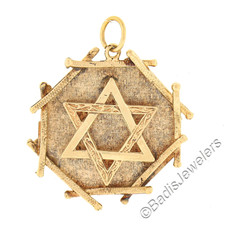 Solide 14K or Jaune Texturé Étoile de David W / Cadre Octogonal Forme Pendentif
