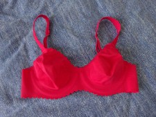 Soutien gorge à armature microfibre rose saumon corbeille DIM BODY TOUCH 85C TBE