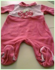 TRES BEAU  PYJAMA VELOURS A PIEDS 1 MOIS "VERT BAUDET" TTBE