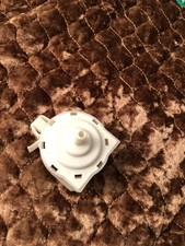 Capteur de pression analogique Lave-linge 41042893 CANDY, HOOVER, ZEROWATT, ROSI