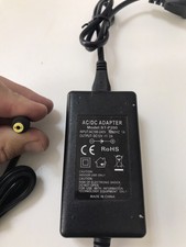 Adaptateur chargeur AC-DC secteur universel 12 V-2 A 110-240V 50/60Hz