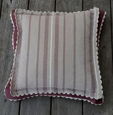 Coussin Décoratif, Déhoussable Lavable, Forme Carré 40x40cm Violet Crème 