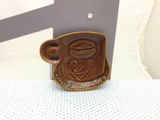 cendrier  publicitaire Ras d'Amhara marron en faience de St Clément 11 x 10 cm