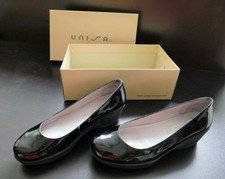Chaussures femme impeccables 38 vernies talon compensé noires Unisa