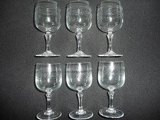 6 VERRES a digestif  7 cl , en cristal d'arques modèle MATIGNON gravé lot série
