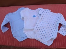 Lot 3 Bodys 12 Mois bleu blanc