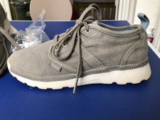 chaussure basket en toile palladium T 34 grise légère confortable été TBE